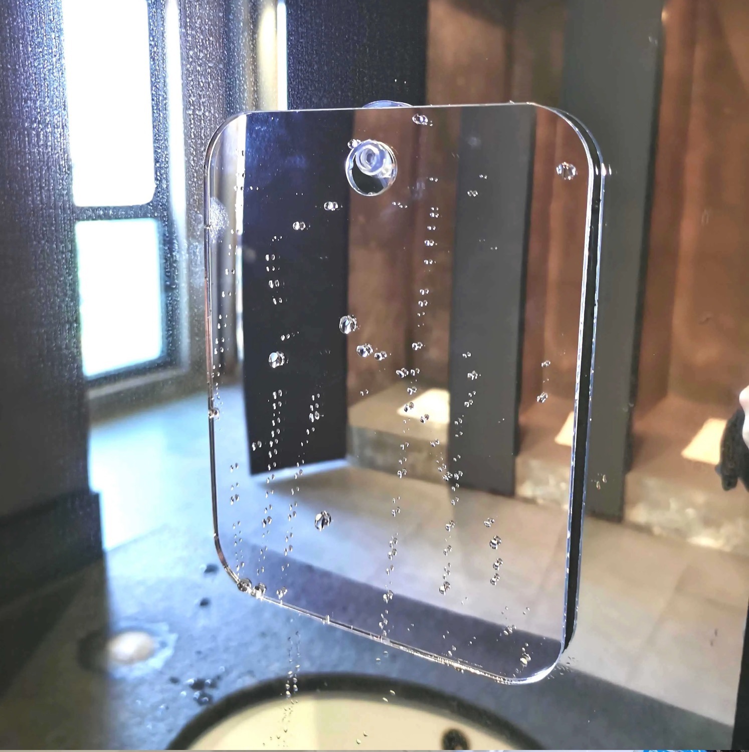 مرآة استحمام أكريليك من HTMCK  - مراجعة Men'S Grooming Mirror وسعره